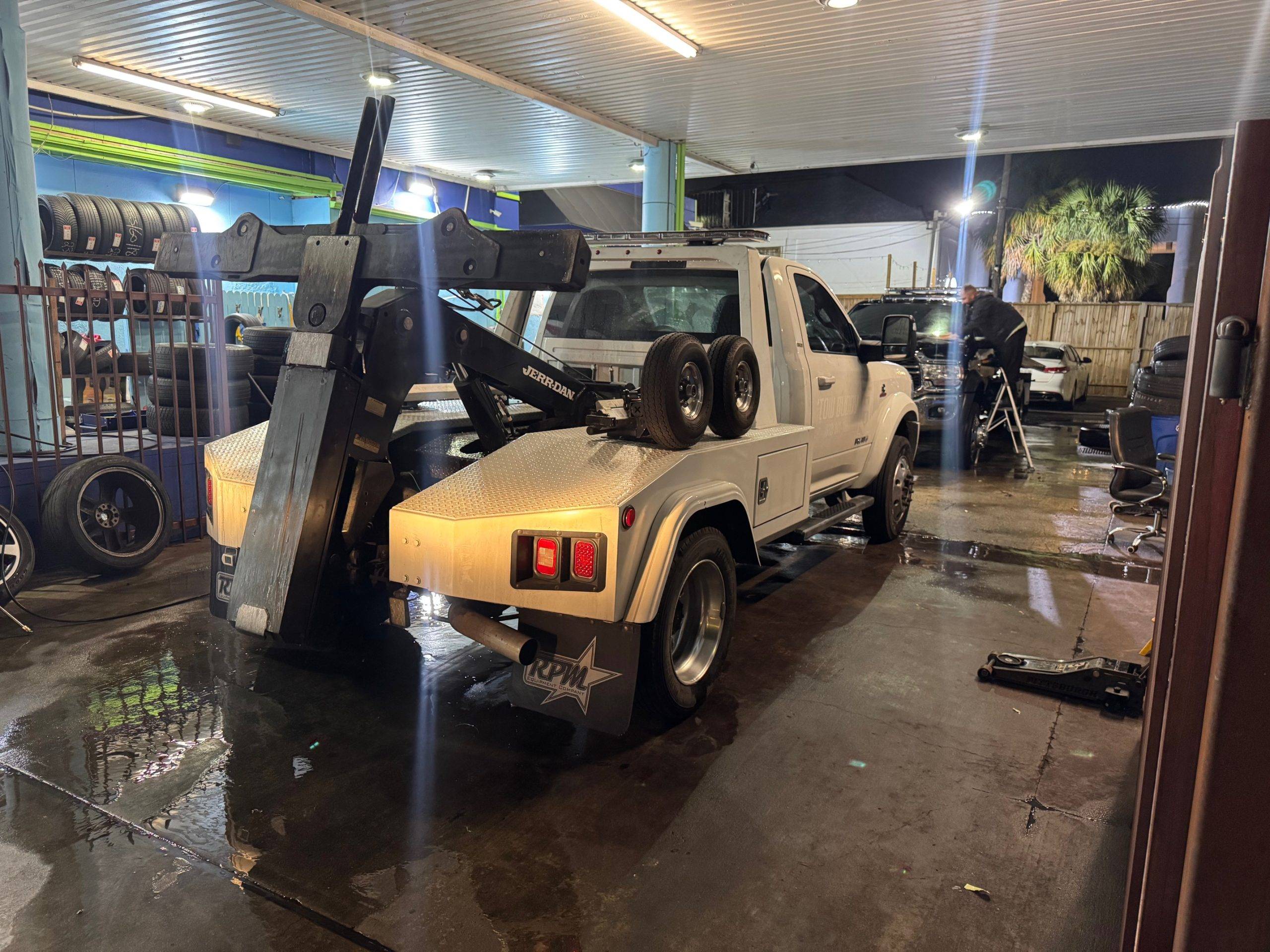 Rub’n Scrub Tire And Wash (4)