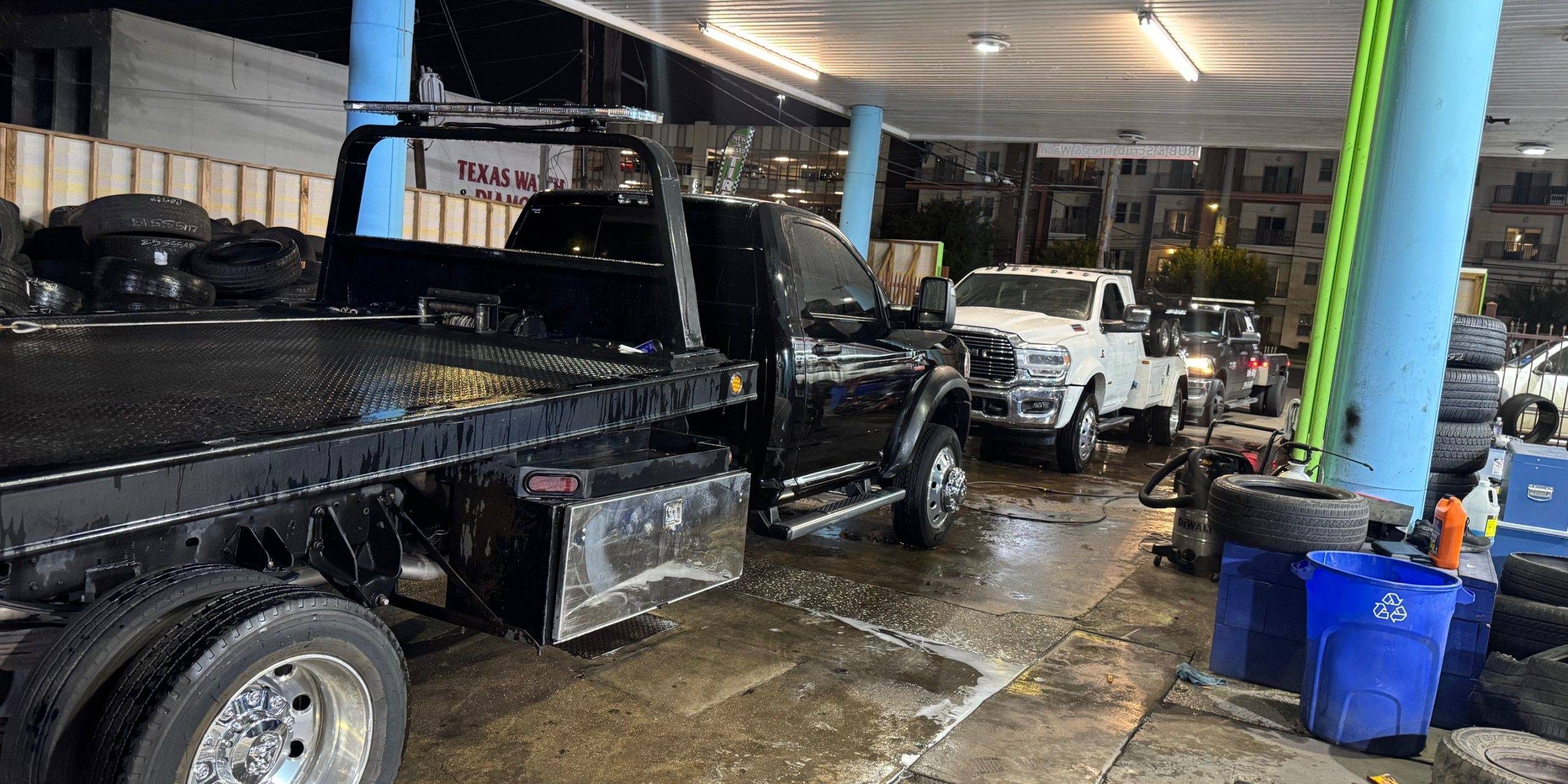 Rub’n Scrub Tire And Wash (6)